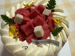 -山与蓝·轻糖鲜果蛋糕(勒泰店)
