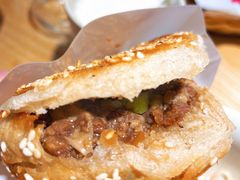 烧饼-李先生牛肉面大王(青岛火车站东广场店)