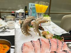 -红鼎豆捞·非遗鲍皇汤火锅(宝丰路店)