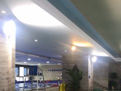 -小蓝鲸游泳培训基地(石景山店)