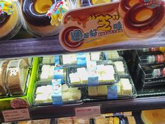-85度C(生甜甜圈研究工坊·上海松江人民北路店)