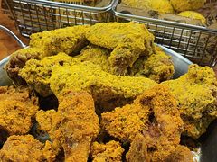 -BHC炸鸡(明洞总店)