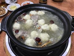 -濠轩阁特色生蚝火锅(水湾路店)