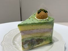 开心果树莓切块蛋糕-圆圆家甜品店