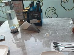 -必胜客(阿诗玛店)