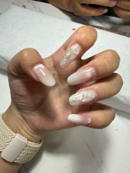 -瞧·享轻奢美甲美睫