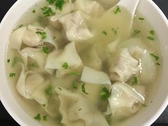 小馄饨-周震馄饨