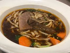 -康师傅私房牛肉面(马泉营奥莱店)