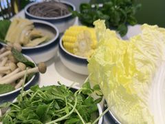 -烹然四季椰子鸡火锅(姚家园万象汇店)