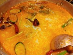 -洱火云南酸菜牛肉火锅(石景山当代商城店)