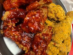 双拼炸鸡半半-BHC炸鸡(明洞总店)