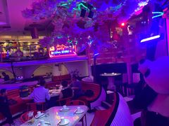 -巴特餐饮6加1音乐餐吧·新疆菜