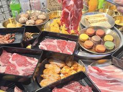 -哈哈碳都·牛肋条无限自助烤肉(台江万达店)