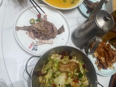 -梅利汴京烤鸭•开封豫菜地标店(东大街店)