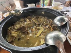-菌海森林·非遗野生菌火锅(西山区滇池路摩根道店)