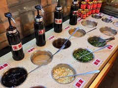 自助调料区-小龙坎火锅(总店)