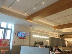 -肥肥虾庄·金牌油焖大虾(汉口城市广场店)