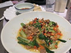 -客家大院·非遗赣南客家菜(郁孤台店)