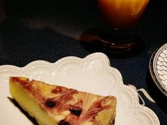 蓝莓芝士蛋糕2-吱咖啡西式简餐