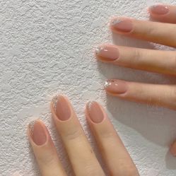 -1T·1M 日式美甲美睫
