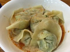 -潘国仙耳光馄饨(黄家阙路店)