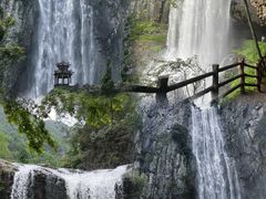 -刘伯温故里景区百丈漈
