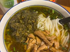 -矮子粉店1985·长沙米粉(湘春路店)
