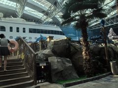 -青岛东方影都融创水世界