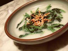 樱花虾米汤豆苗-辛香汇·现炒川菜(淮海路百盛店)