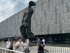 -侵华日军南京大屠杀遇难同胞纪念馆-停车场