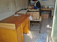 -老潼关港口肉夹馍(秦东店)