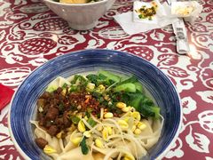 -秦香陕西食府(华贸天地店)