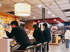 -麦当劳(长江西路得来速店)
