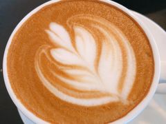 拿铁咖啡-LouisTime路易时光(蕴川路店)