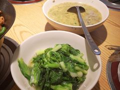 -聚鑫朋酸菜肥肠(文艺路口店)