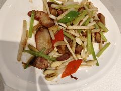 -品泉餐厅·大盆鱼·走地鸡