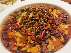 -老码头黑皮肘子锅包肉(赣水路店)