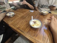 -云阿蛮云南生烫牛肉米线(奉贤路店)