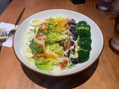 -POKEE VIA&Brunch·维娅(重庆来福士店)