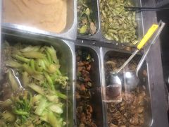 -咱家王新国把子肉(县东巷店)