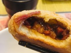 酥皮焗叉燒包-添好运点心专门店(百老汇店)