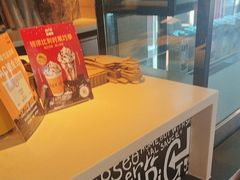 -麦当劳(外高桥DT店)