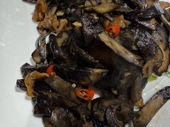 -乡村馕坑肉·烧烤·新疆菜·本地人更爱吃(阿勒泰首店)