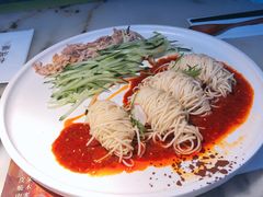 鸡丝拌面-桂满陇天书(南京德基旗舰店)