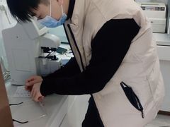 -宏宇眼镜蔡司依视路折扣店(兆佳眼镜城店)