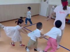 -魔力熊儿童早教托育中心(硚口同馨店)