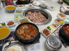 -韩香福烤肉庄园(荣成店)