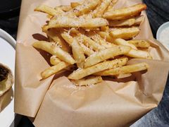 -LES ELITES 英集荟(南京西路店)