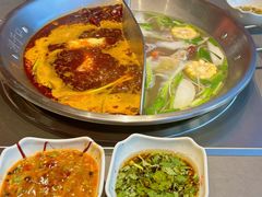 -洞子口重庆鲜货火锅(楚翘城旗舰店)