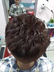 -鏡沙龙发型设计